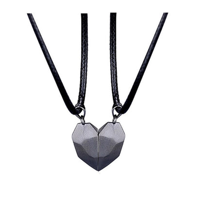 Minimalist Magnetic Heart Pendant Necklace – Matching Couples' Friendship Jewelry